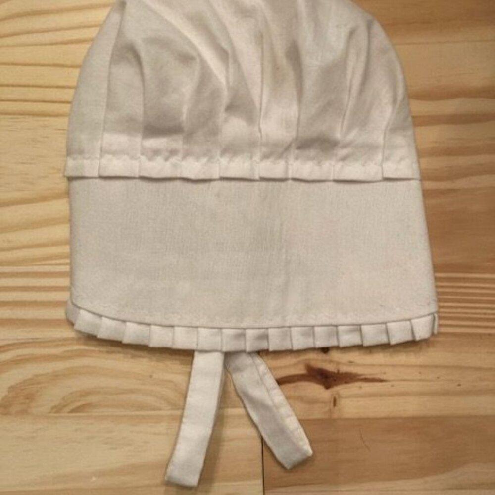 Child white bonnet - For play, costume, or just to wear!  Prairie/Quaker style